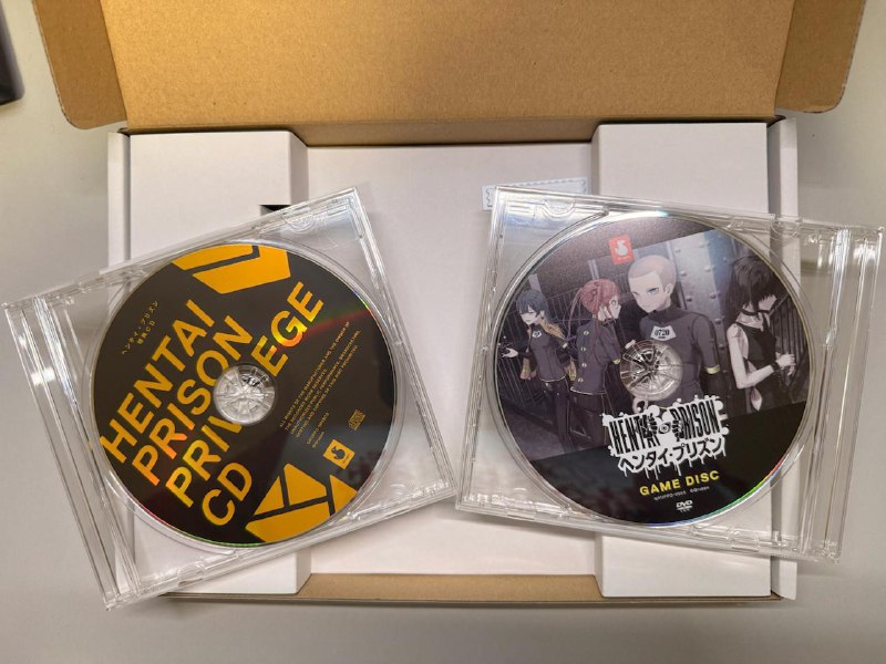 到手了,拆开包装后真是让我笑到了😂(这也太素了吧)谢谢那个晚我两天去 TRADER 的同学,帮我带回来了~~#HENPRI #Galgame到手了,拆开包装后真是让我笑到了😂(这也太素了吧)谢谢那个晚我两天去 TRADER 的同学,帮我带回来了~~#HENPRI #Galgame